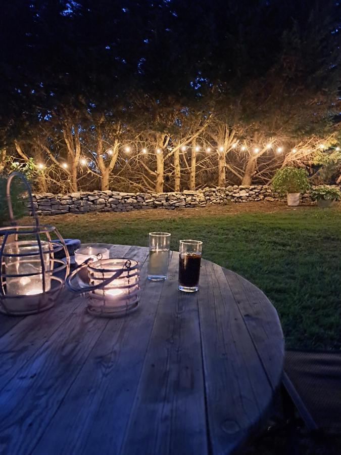 Chez Nous Bed & Breakfast Brigueuil-le-Chantre Екстериор снимка