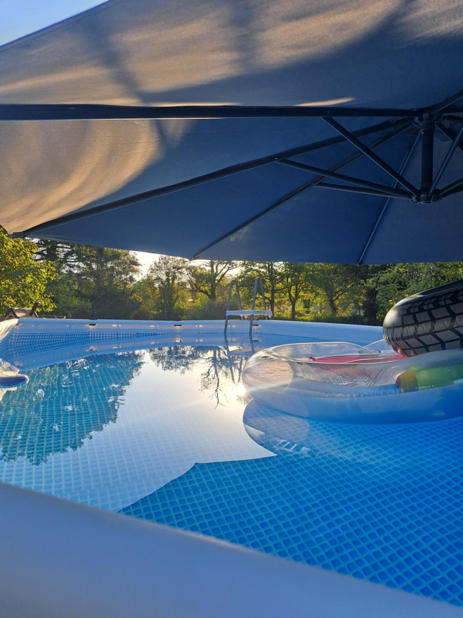 Chez Nous Bed & Breakfast Brigueuil-le-Chantre Екстериор снимка